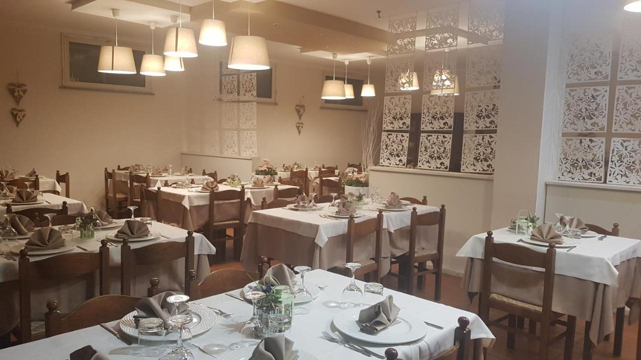 Albergo Ristorante Da Tunon Oviglio Eksteriør bilde